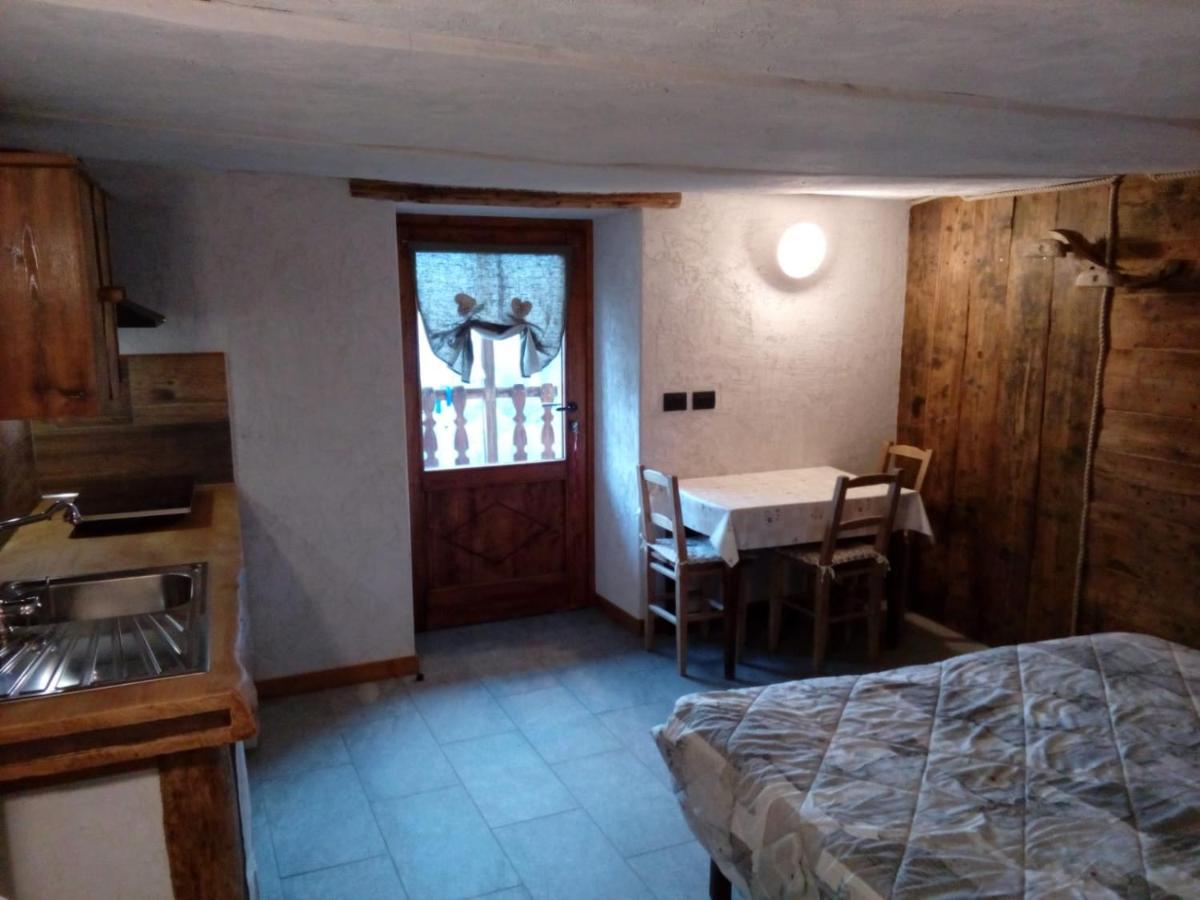 Agri-B&B Lou Col Canosio Exteriér fotografie